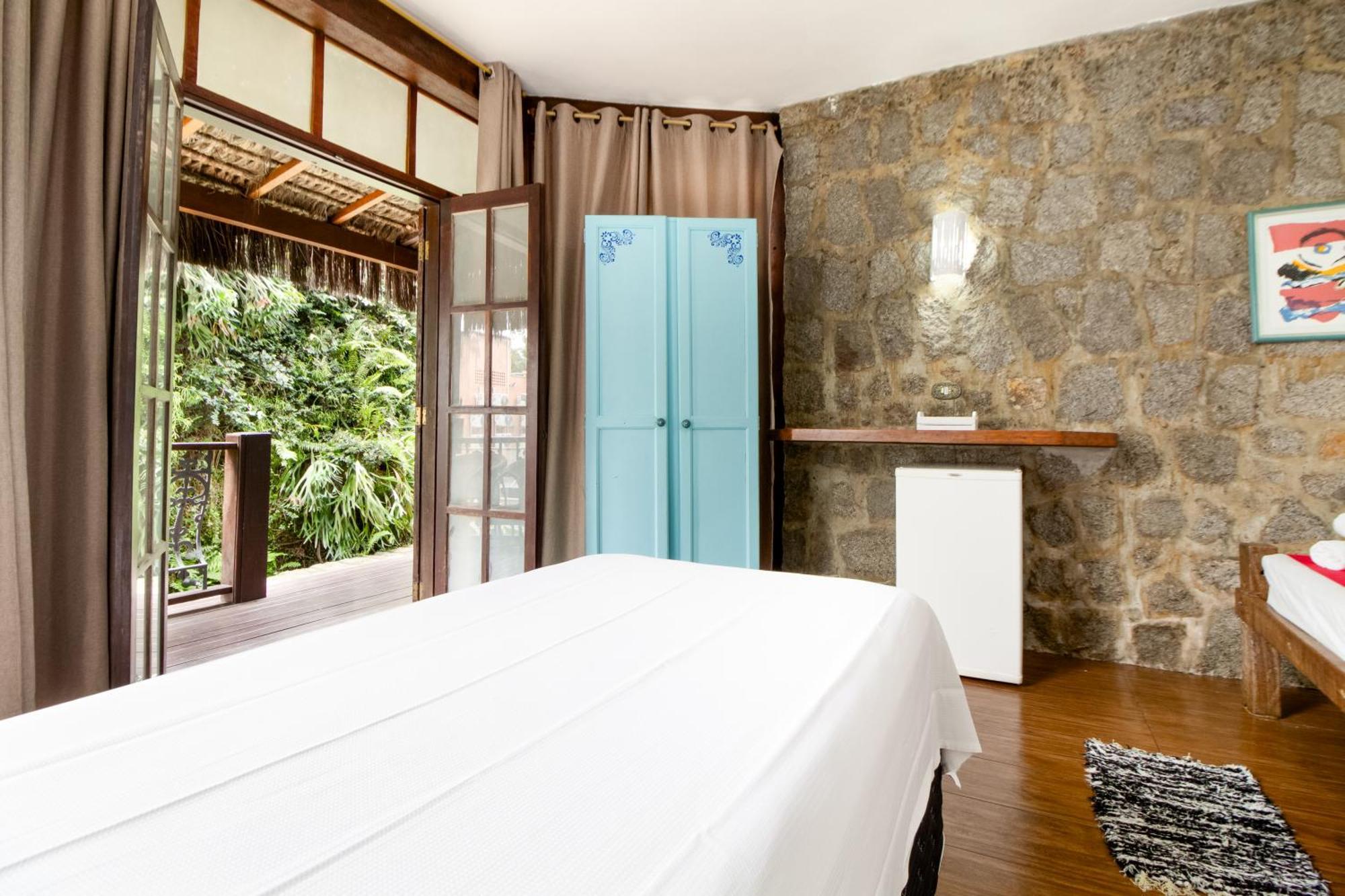 Velinn Pousada Guarubela Villa Vittoria Ilhabela Oda fotoğraf