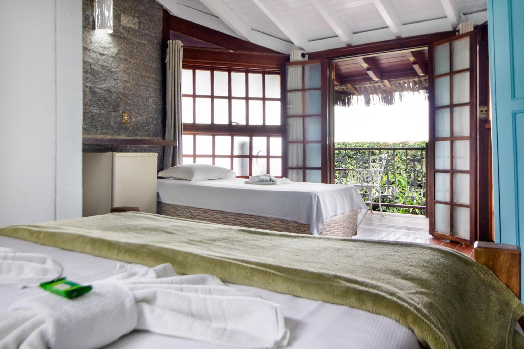 Velinn Pousada Guarubela Villa Vittoria Ilhabela Oda fotoğraf