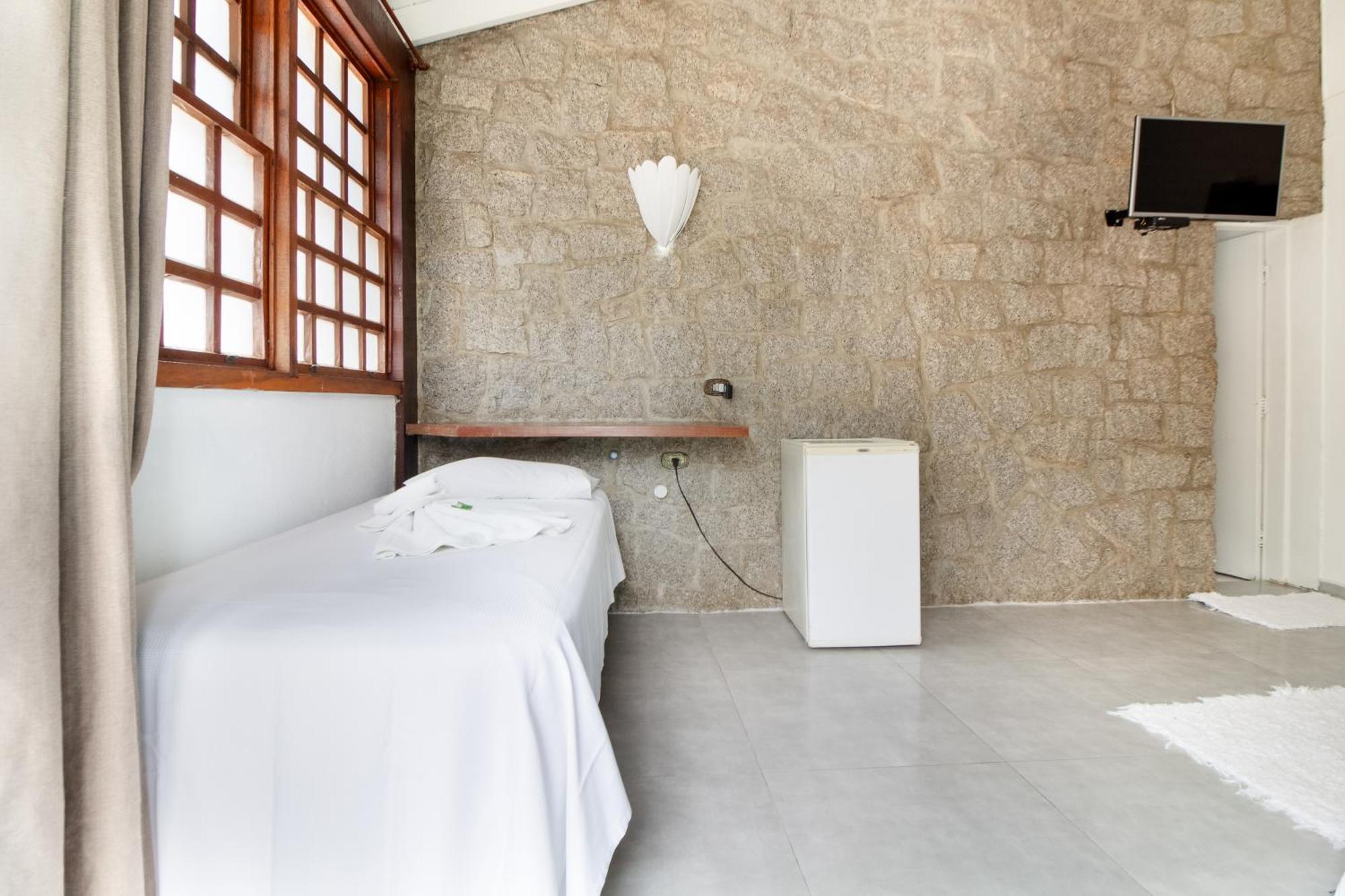 Velinn Pousada Guarubela Villa Vittoria Ilhabela Oda fotoğraf
